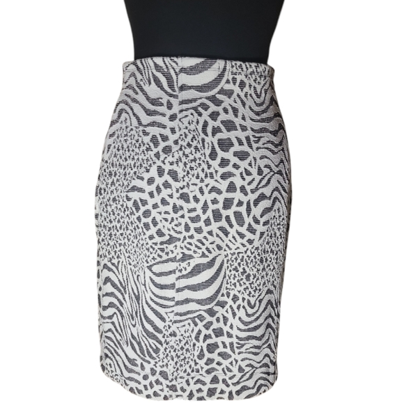 I ❤️ Ronson shimmering animal print pull on pencil skirt size medium - Picture 1 of 6